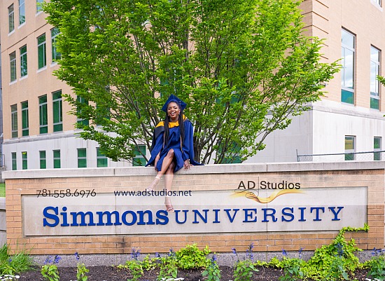 Simmons UniversityRegina